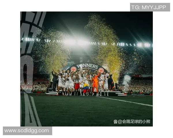 精彩足球录像回顾带你重温经典瞬间与激动人心的比赛时刻